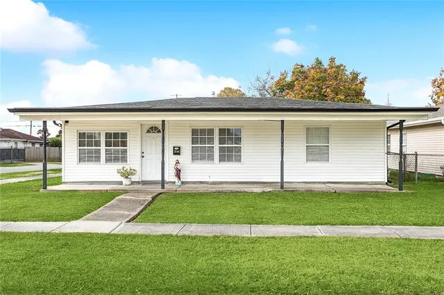 $145,000 | 3144 Claire Avenue, Gretna, LA 70053