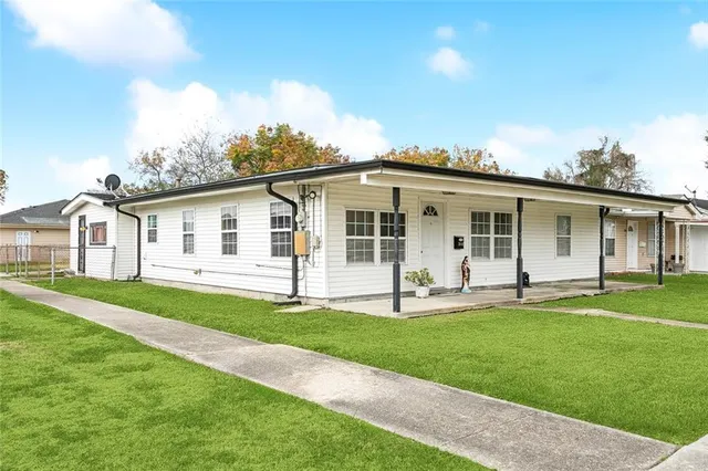$145,000 | 3144 Claire Avenue, Gretna, LA 70053