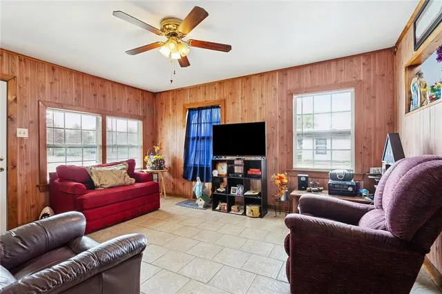 $145,000 | 3144 Claire Avenue, Gretna, LA 70053