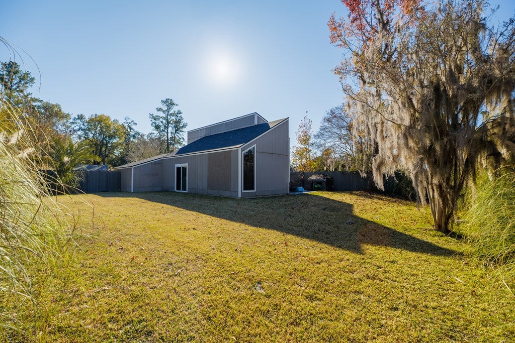 2004 Fawnridge Road Valdosta, GA 31602 - Photo 18 of 20 Gallery Image 18