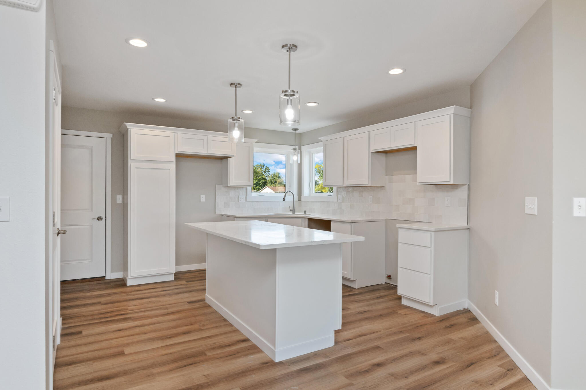 1200 Sween Drive, Unit 9 Holmen, WI 54636 - Photo 6 of 26 06 KITCHEN