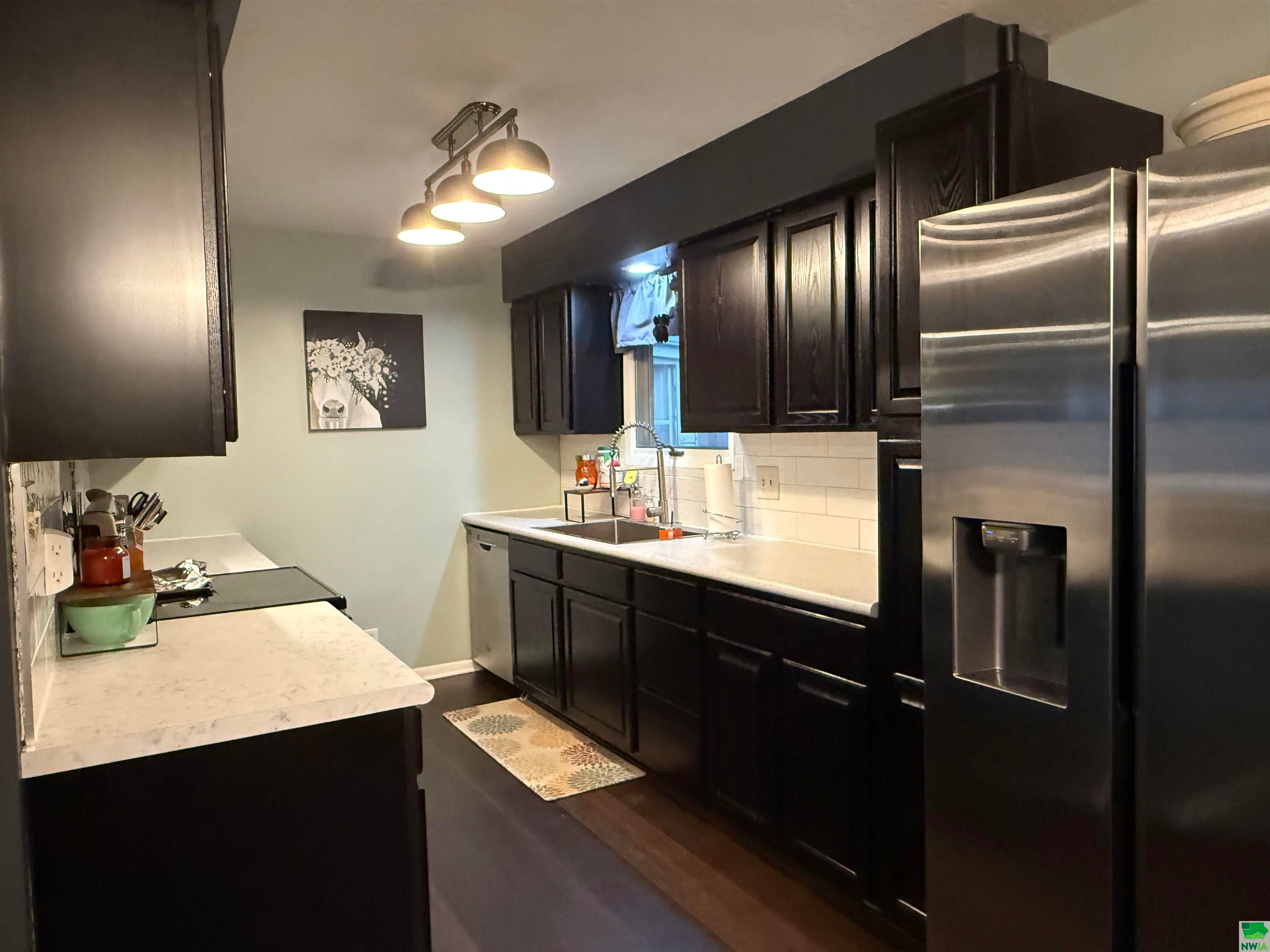 4112 Sergeant Road Sioux City, IA 51106 - Photo 12 of 26 Gallery Image 12