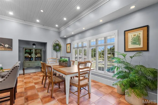 $975,000 | 2416 Terrie Hill Road, Cape Girardeau, MO 63701