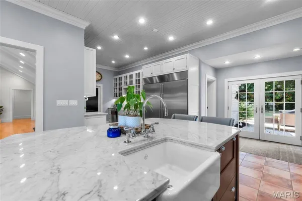 $925,000 | 2416 Terrie Hill Road, Cape Girardeau, MO 63701