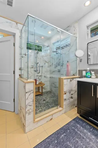 $975,000 | 2416 Terrie Hill Road, Cape Girardeau, MO 63701