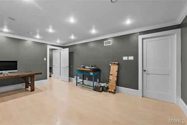 $925,000 | 2416 Terrie Hill Road, Cape Girardeau, MO 63701