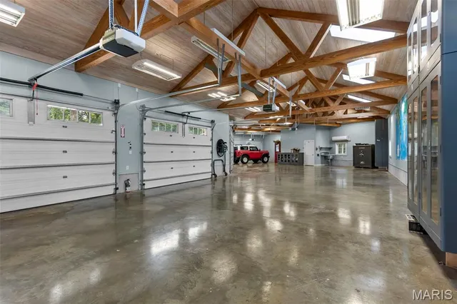 $975,000 | 2416 Terrie Hill Road, Cape Girardeau, MO 63701