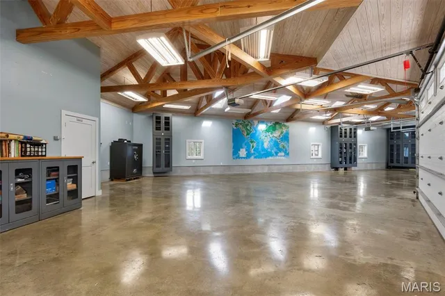 $975,000 | 2416 Terrie Hill Road, Cape Girardeau, MO 63701