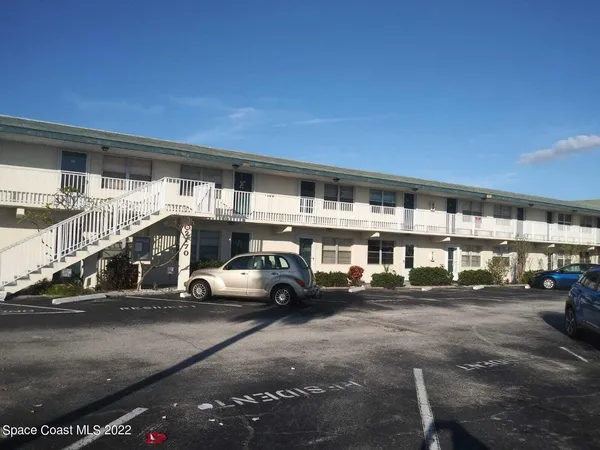 $1,270 | 2170 Knox McRae Drive, Unit 8, Titusville, FL 32780