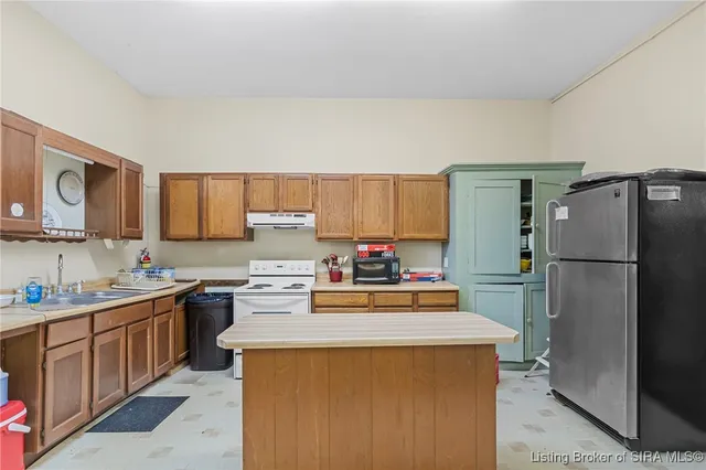 $269,900 | 309 West Main Street, Vevay, IN 47043