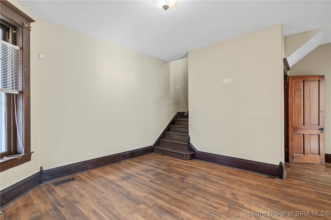 309 West Main Street Vevay, IN 47043 - Photo 17 of 49