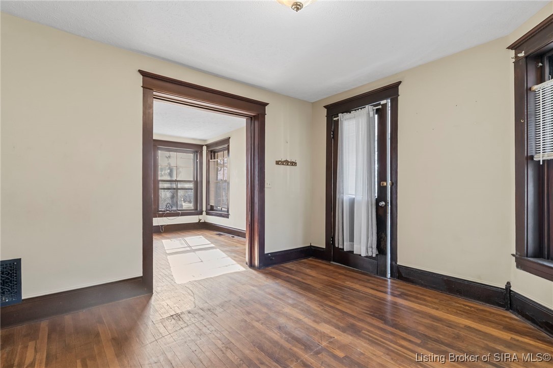 309 West Main Street Vevay, IN 47043 - Photo 18 of 49