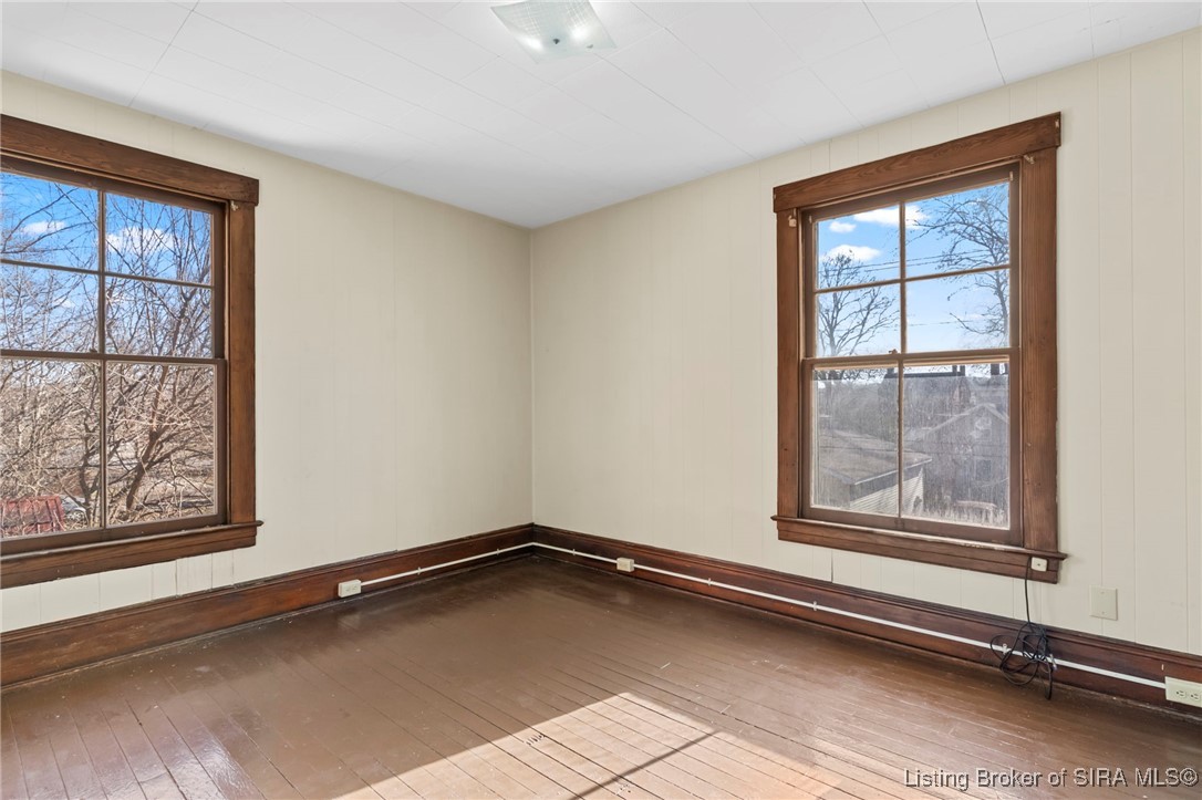 309 West Main Street Vevay, IN 47043 - Photo 34 of 49