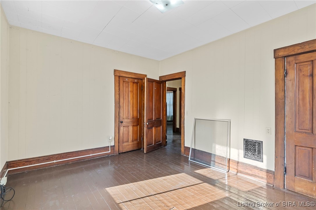 309 West Main Street Vevay, IN 47043 - Photo 35 of 49