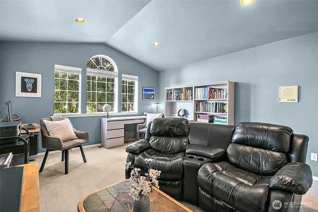 $925,000 | 24516 137th Court Southeast, Kent, WA 98042