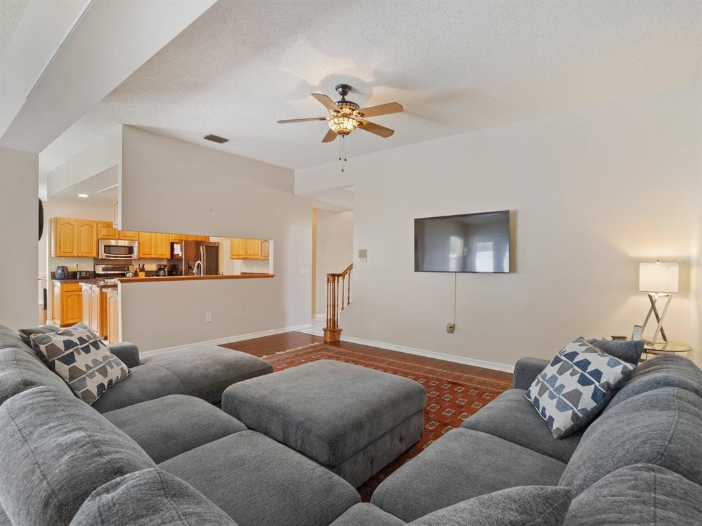 4738 Innisfil Street Palm Harbor, FL 34683 - Photo 12 of 56