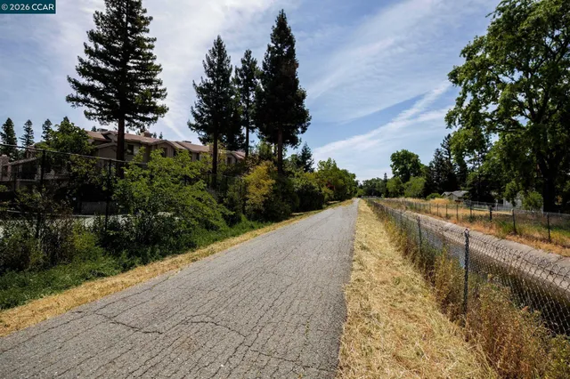 $1,030,000 | 1713 Geary Road, Walnut Creek, CA 94597