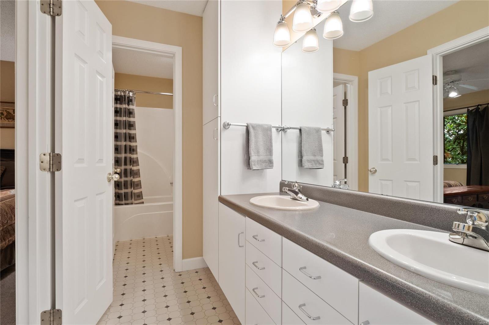 9 Hunters Point O'Fallon, IL 62269 - Photo 31 of 55 Gallery Image 31