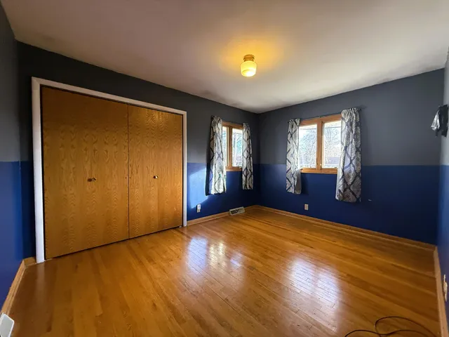 $400,000 | N88-w17868 North Christman Road, Menomonee Falls, WI 53051