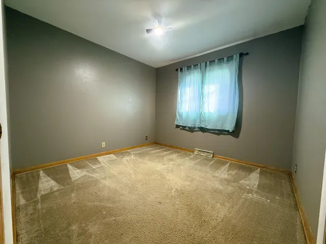 $400,000 | N88-w17868 North Christman Road, Menomonee Falls, WI 53051