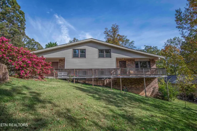 $429,000 | 120 West Lane, Powell, TN 37849