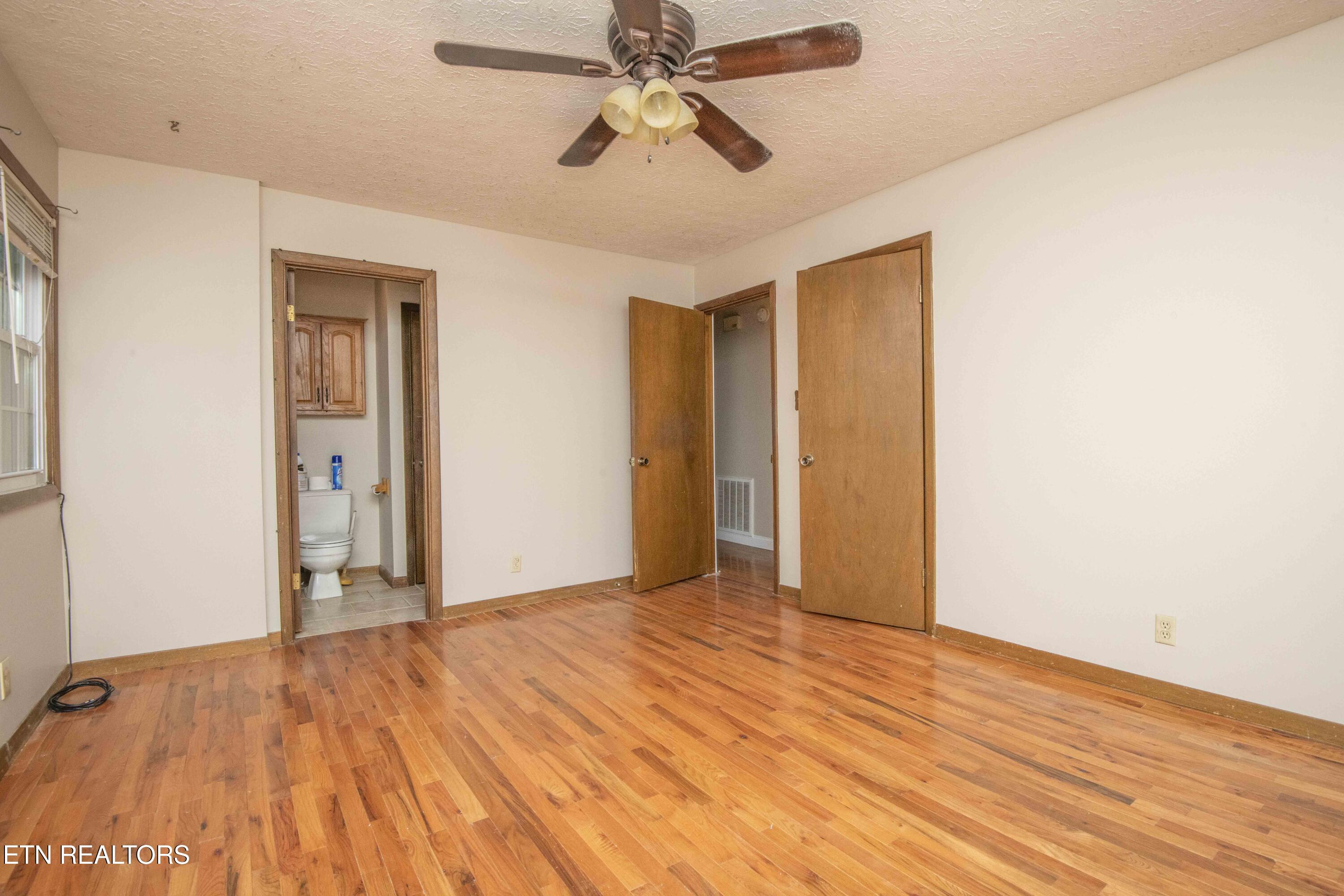 120 West Lane Powell, TN 37849 - Photo 7 of 16 bed 2_1