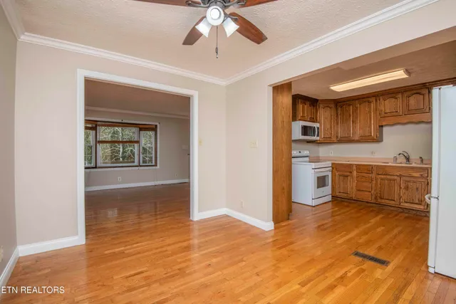 $429,000 | 120 West Lane, Powell, TN 37849