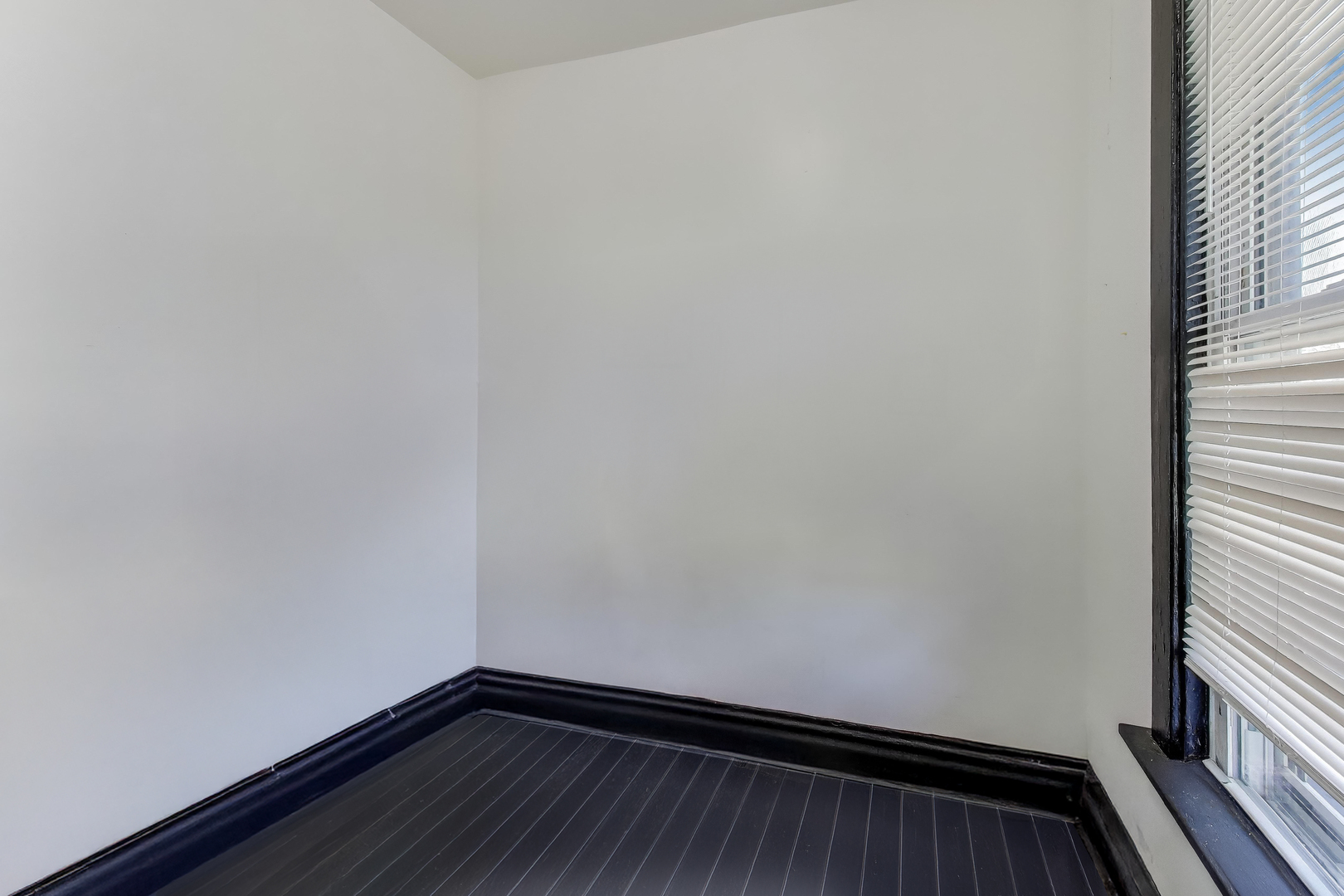 7023 South Aberdeen Street Chicago, IL 60621 - Photo 5 of 27