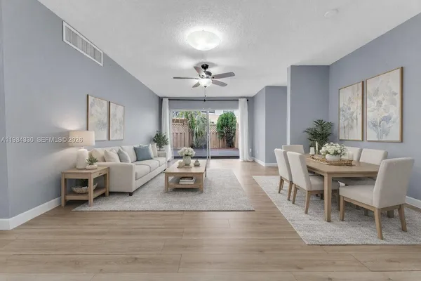 $2,300 | 4540 Northwest 79th Avenue, Unit 1A, Doral, FL 33166