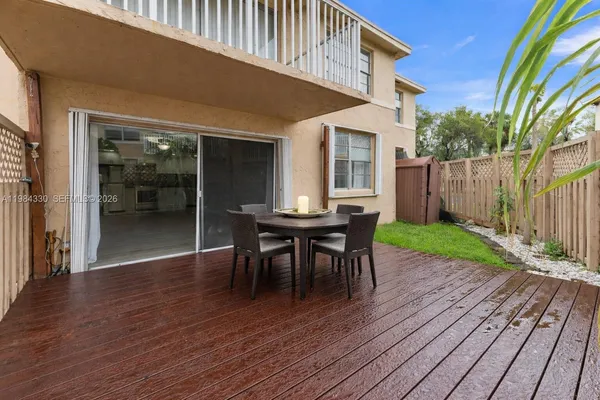 $2,300 | 4540 Northwest 79th Avenue, Unit 1A, Doral, FL 33166