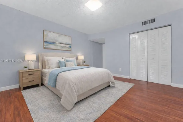 $2,300 | 4540 Northwest 79th Avenue, Unit 1A, Doral, FL 33166