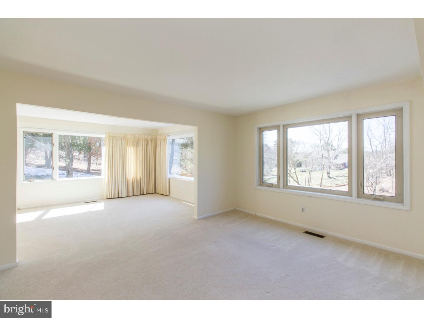 357 Mt Alverno Road Media, PA 19063 - Photo 4 of 25 Great Room