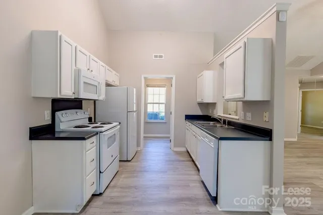 $1,695 | 2513 Hemby Woods Drive, Charlotte, NC 28262