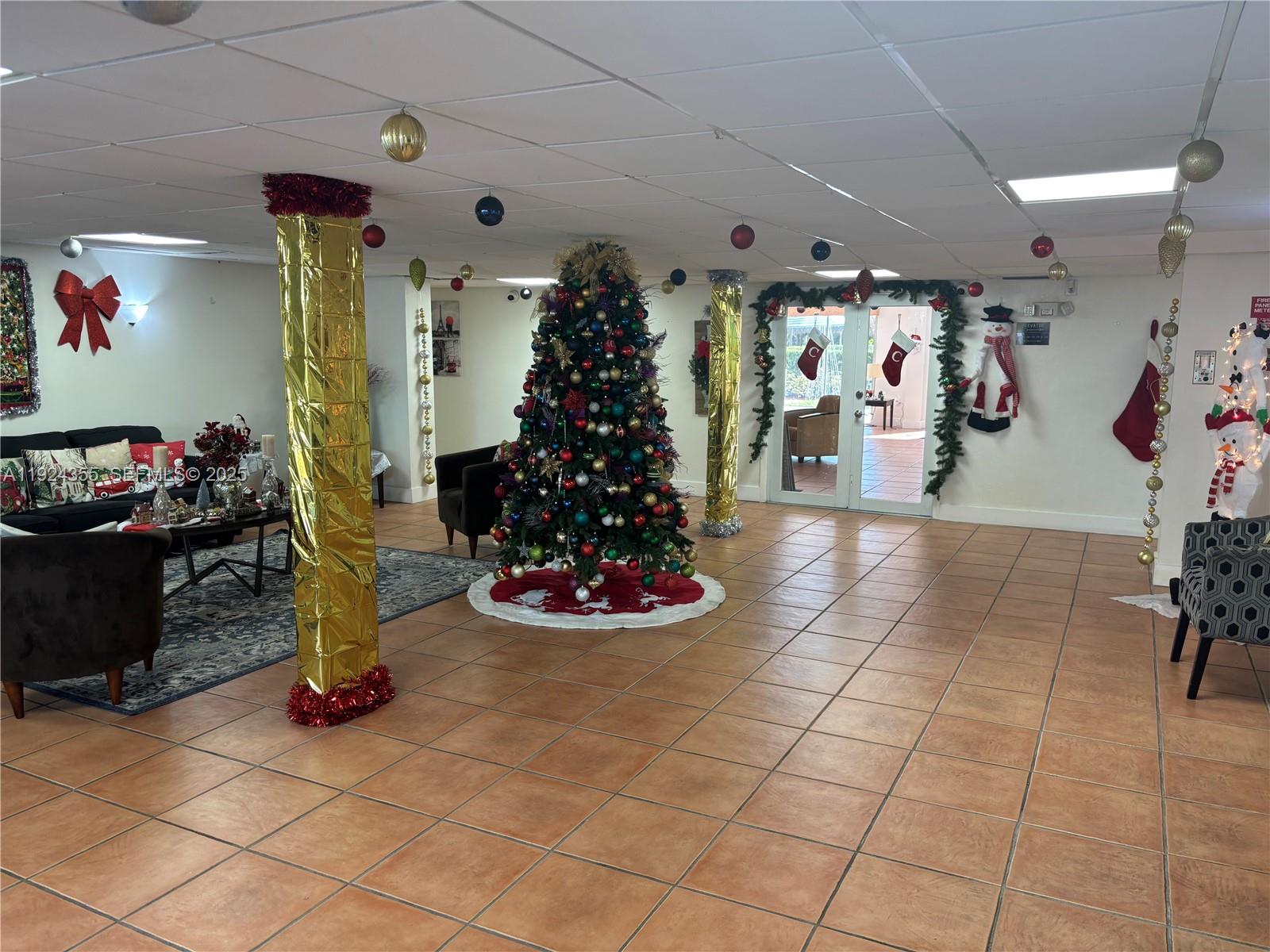 14250 Southwest 62nd Street, Unit 520 Miami, FL 33183 - Photo 35 of 39 a view of a room with gym equipment