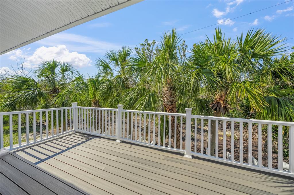 691 Gulf Bay Road Longboat Key, FL 34228 - Photo 18 of 24