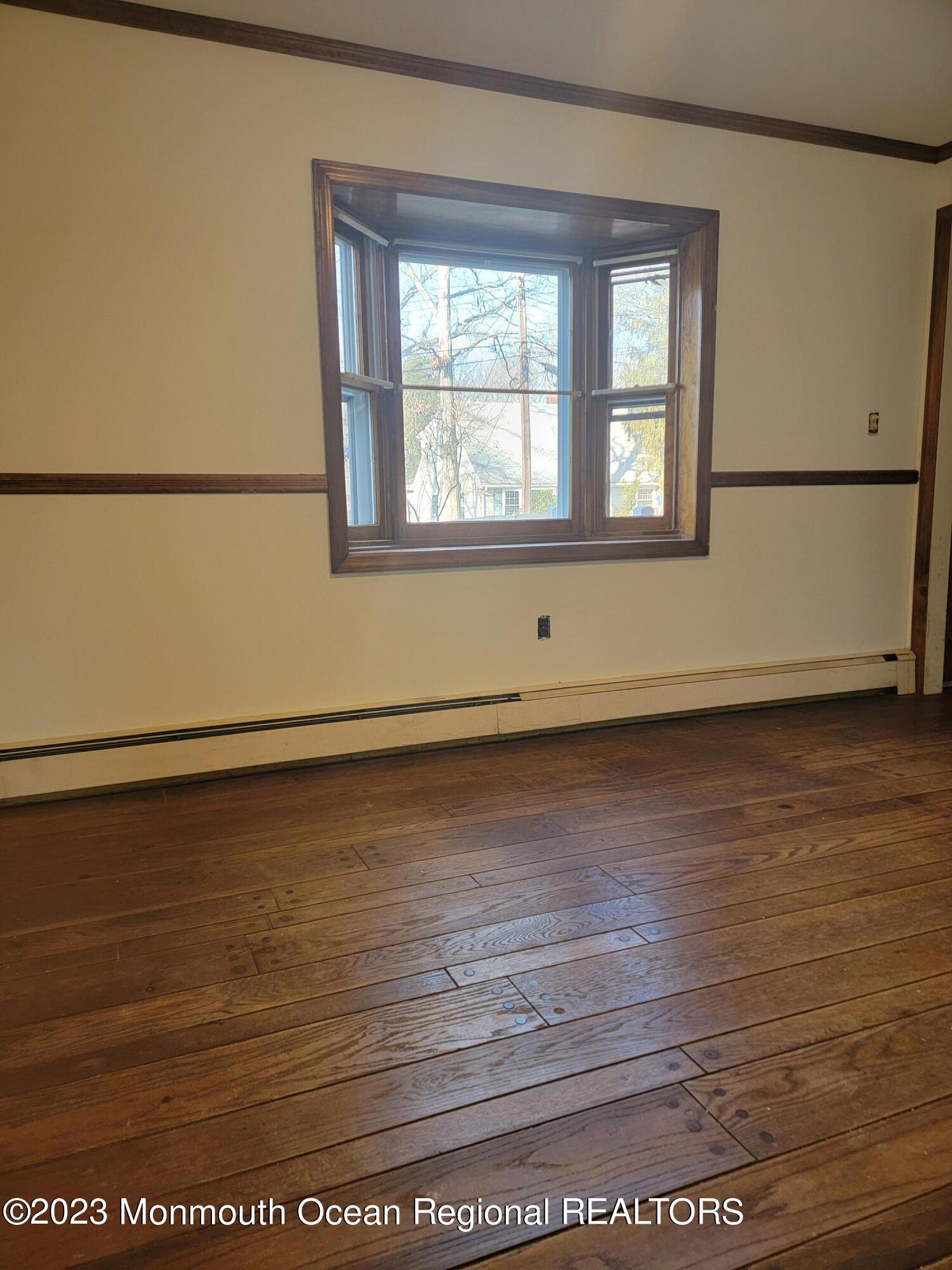 6 Hampton Court Neptune Township, NJ 07753 - Photo 13 of 34 20230208_091351