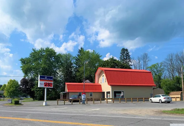 $329,000 | 369 Mansion Street, Coxsackie, NY 12192