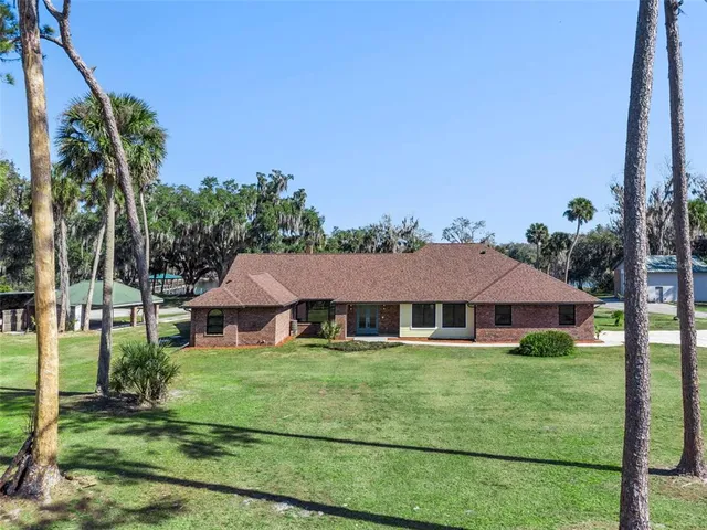 $1,890,000 | 2565 East Osceola Road, Geneva, FL 32732