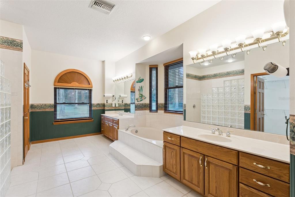 2565 East Osceola Road Geneva, FL 32732 - Photo 21 of 93