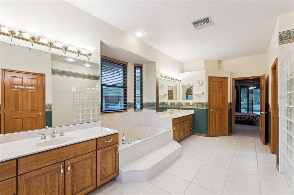 2565 East Osceola Road Geneva, FL 32732 - Photo 22 of 93