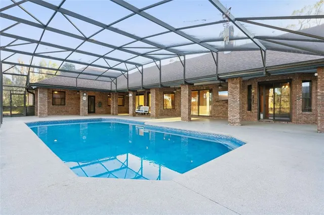 $1,890,000 | 2565 East Osceola Road, Geneva, FL 32732