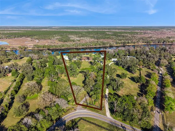 $1,490,000 | 2565 East Osceola Road, Geneva, FL 32732