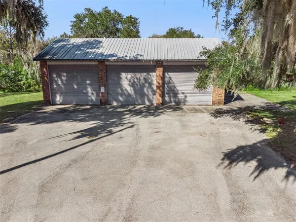 $1,490,000 | 2565 East Osceola Road, Geneva, FL 32732