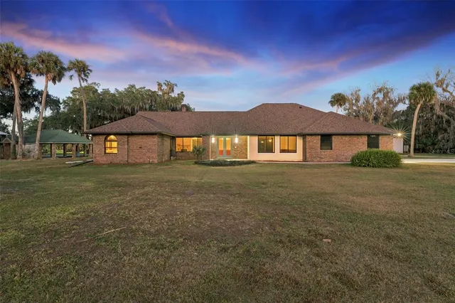 $1,890,000 | 2565 East Osceola Road, Geneva, FL 32732