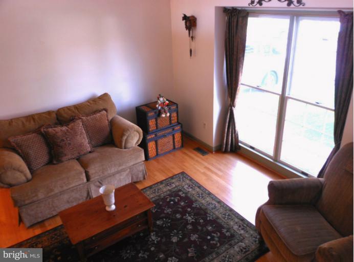 807 Benjamin Road Bel Air, MD 21014 - Photo 3 of 26 Living Room