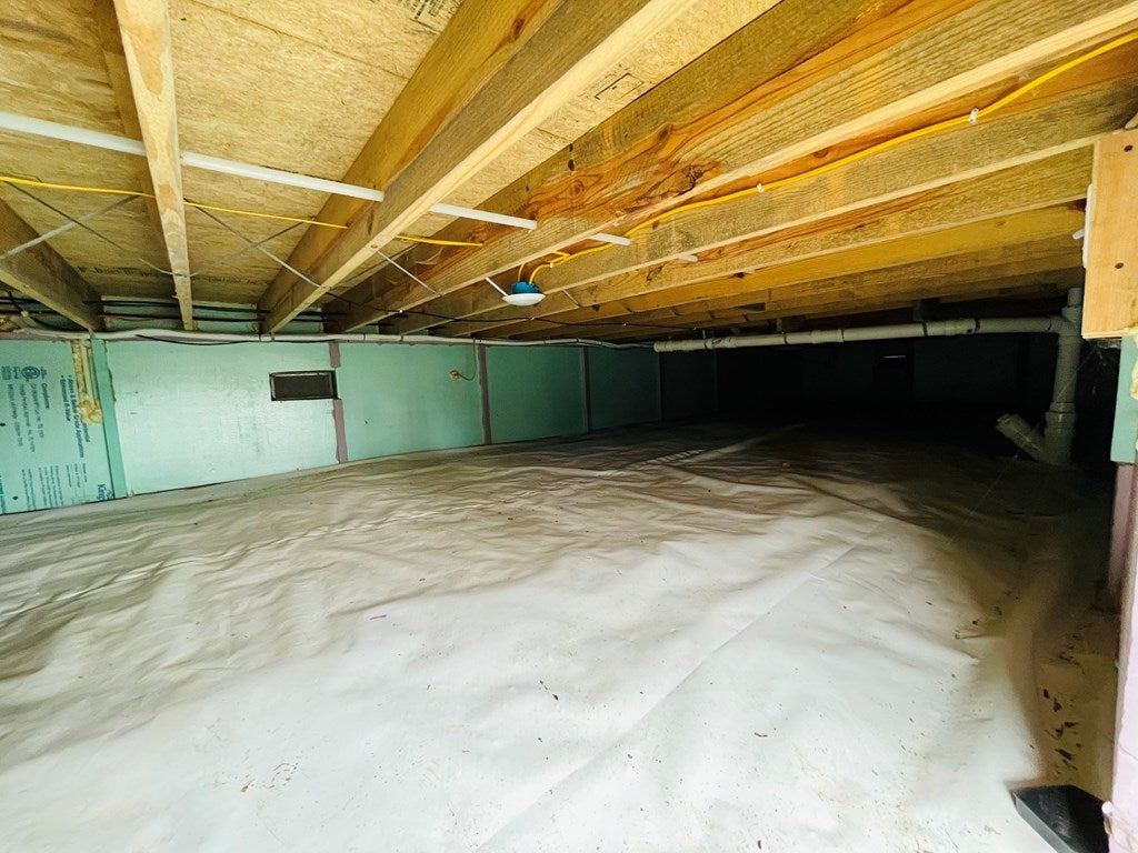 556 Dugspur Road Dugspur, VA 24325 - Photo 20 of 23 Gallery Image 20