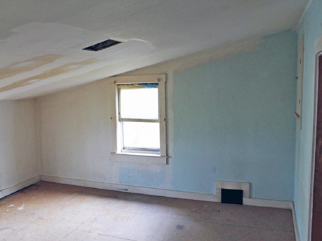 165 River Road Benton, ME 04901 - Photo 13 of 15 Upstairs Other