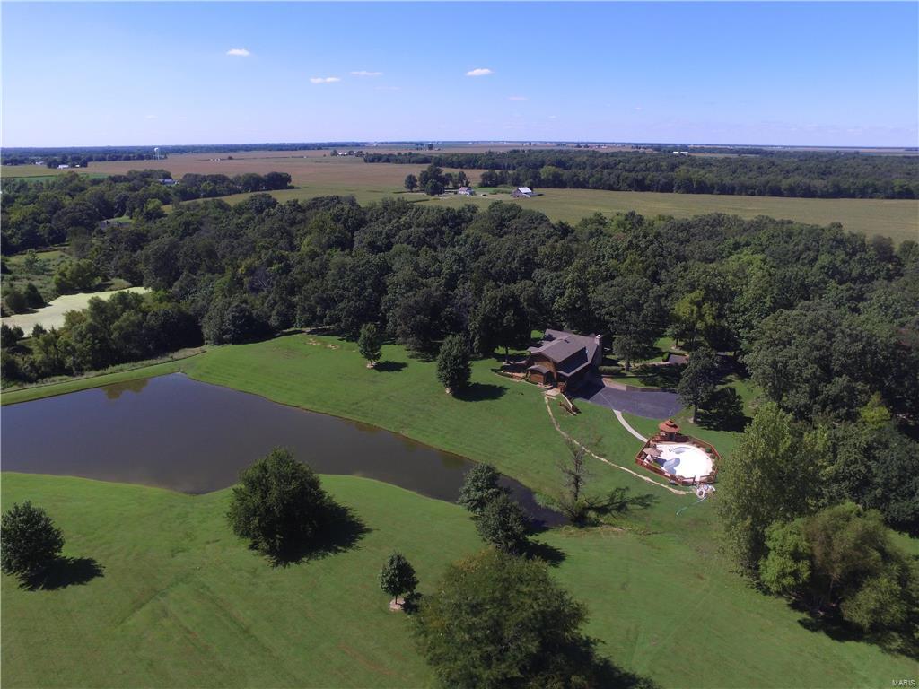 3322 Elliott Road Bunker Hill, IL 62014 - Photo 5 of 62