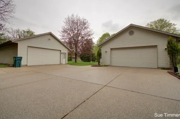 $499,900 | 2042 Hayes Street, Marne, MI 49435