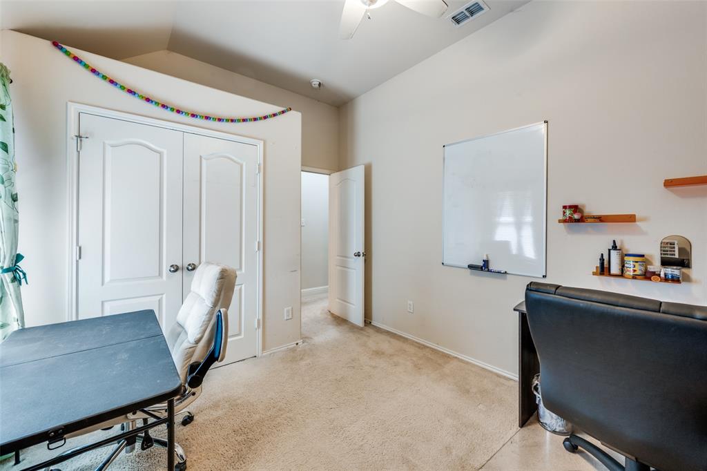 8233 Edgepoint Trail Fort Worth, TX 76053 - Photo 28 of 36